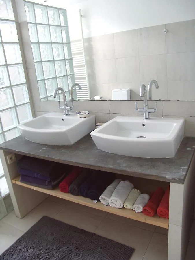 Affittacamere Louise Chatelain Suites Bruxelles